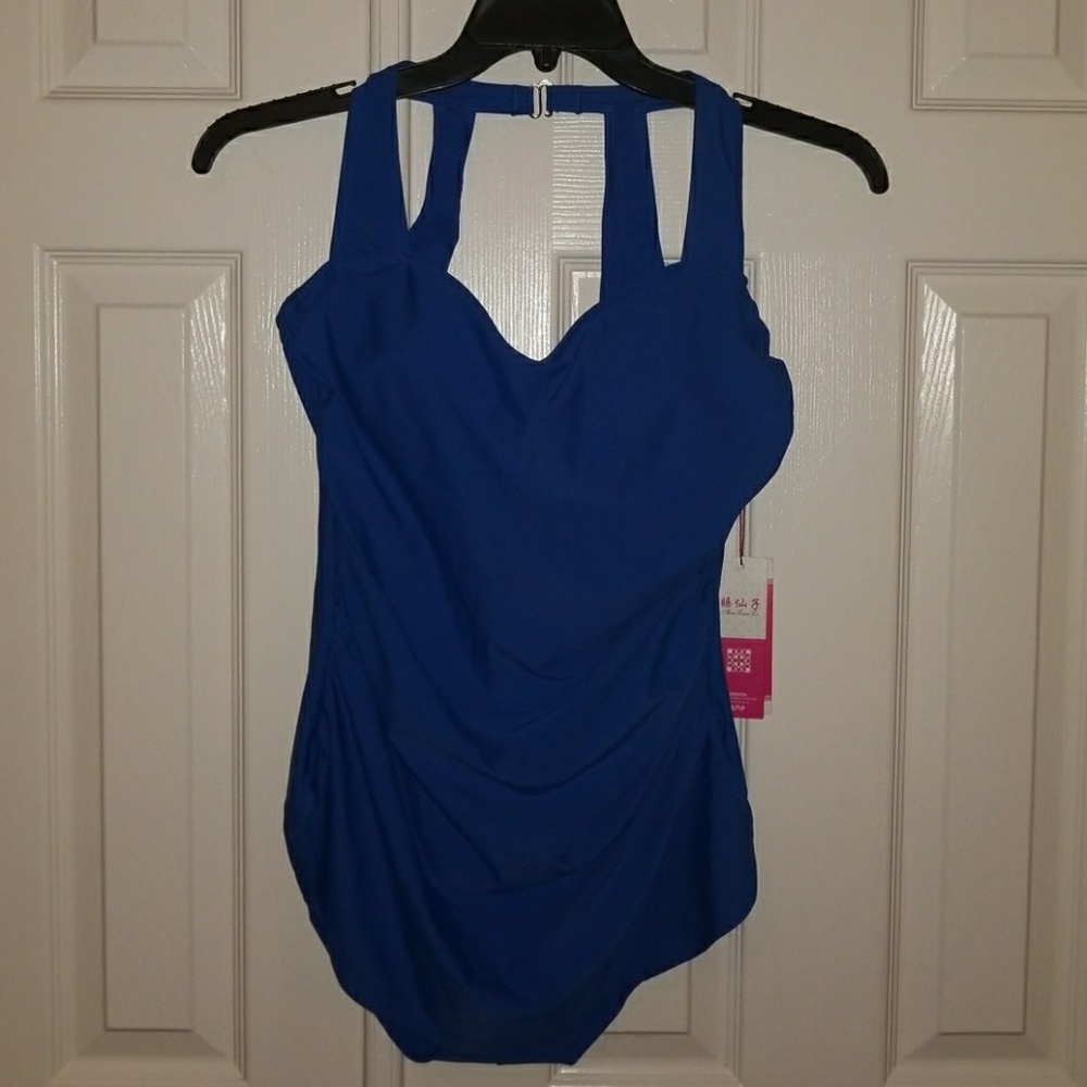 One piece bathing suit